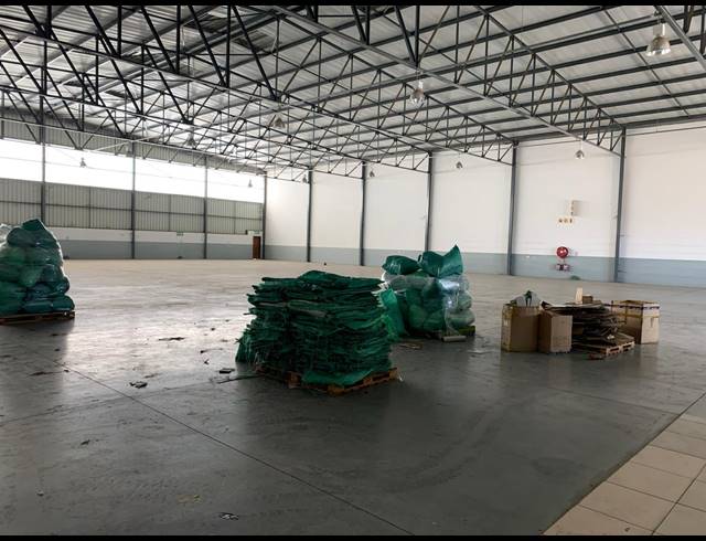 2,191M² WAREHOUSE TO LET IN COSMO BUSINESS PARK